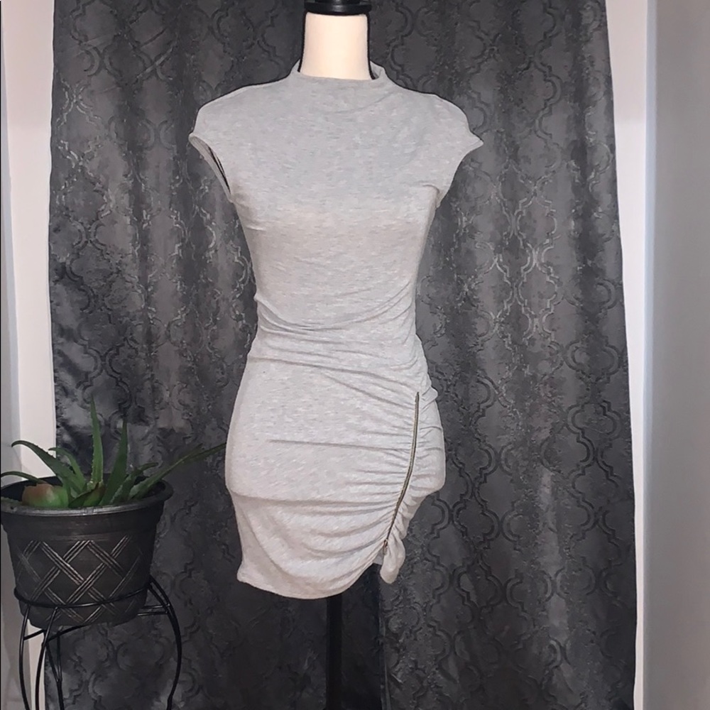 Mini gray dress